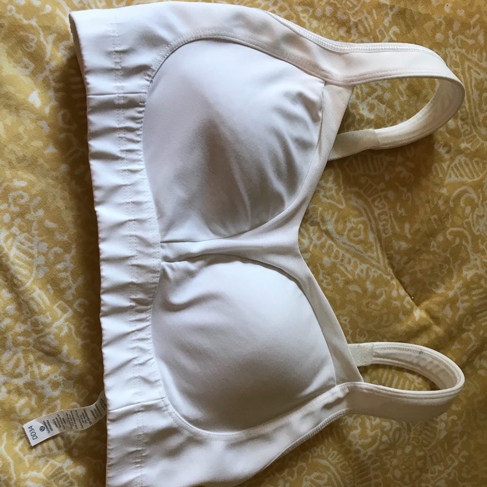 Lululemon bra